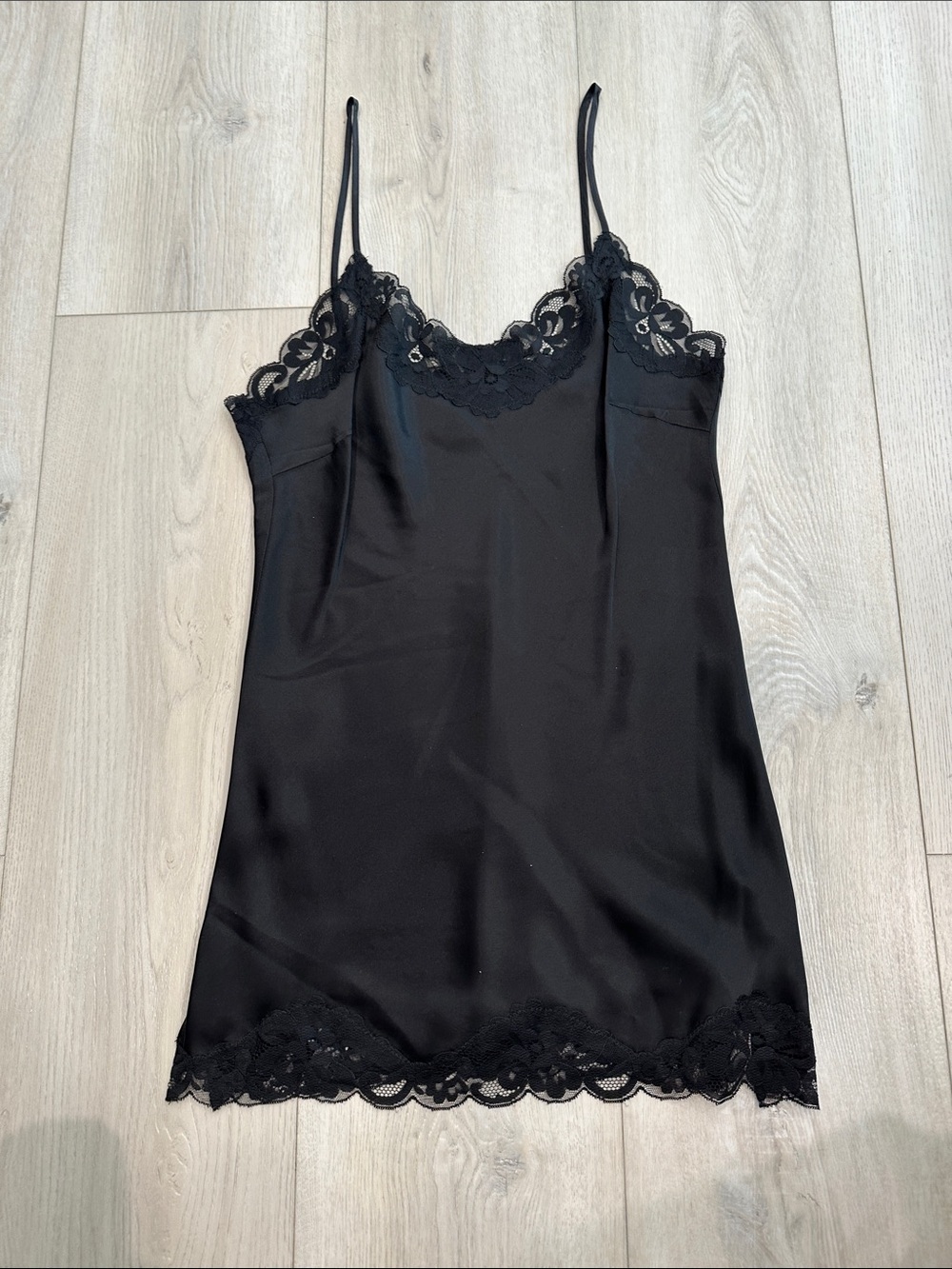 Gold hawk slip, dress size large never worn black